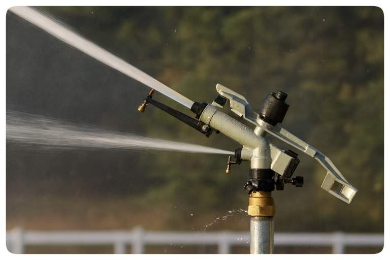 انواع آبپاش آبیاری