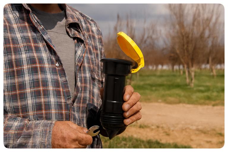 نصب شیر خودکار آبیاری