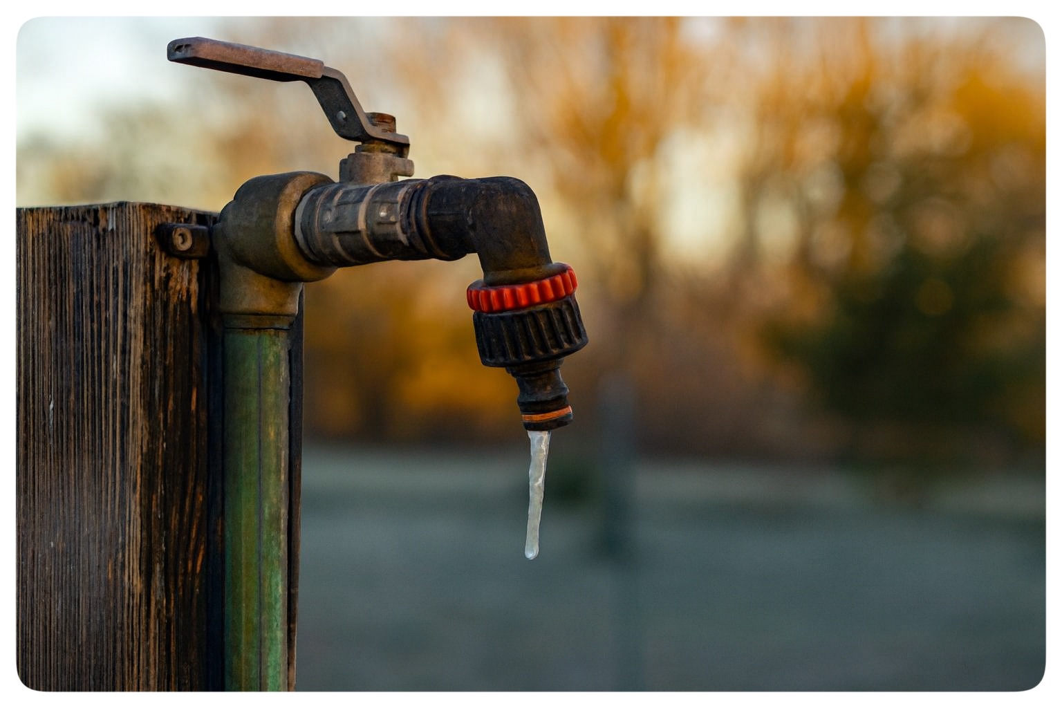 یخ زدگی آب در لوله ها